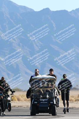 media/Dec-04-2025-Racers Edge (Thu) [[5ebc9f124d]]/1-Track Walk/